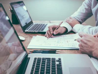 inSTREAM invoice process automation